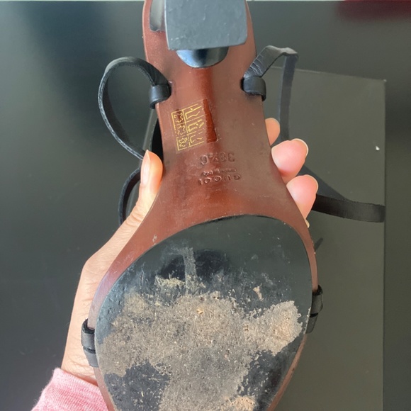 Gucci female strap heels - Picture 6 of 7